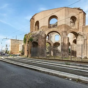 Limehome Via Dei Reti Apartment