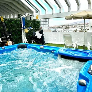 luxury-apartment-in-the-south-of-tenerife.in-canary-islands.com/