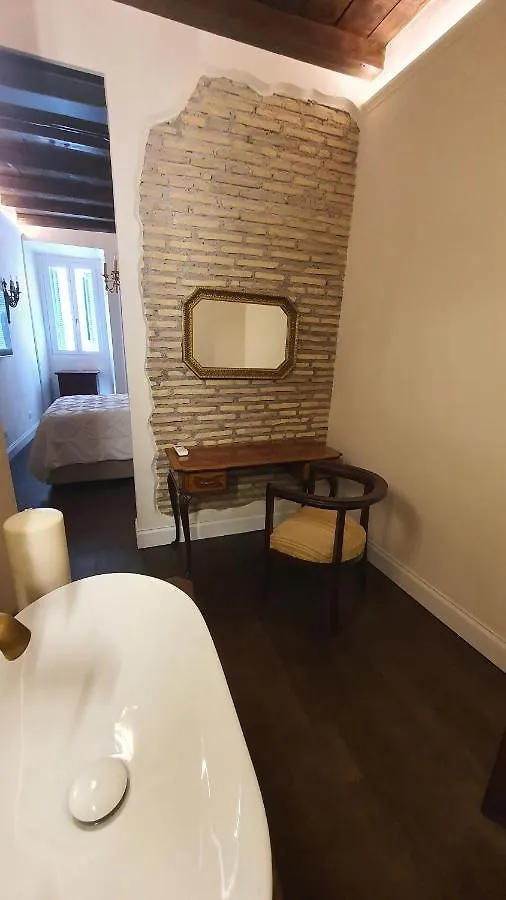 Rome Town House Apartment